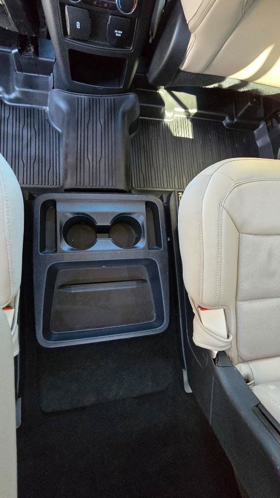 Used 2021 Ford Explorer Limited w/ Equipment Group 301A RWD image 19