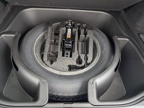 Used 2019 Jeep Grand Cherokee Limited image 28