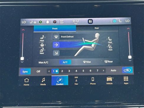 Certified 2024 Jeep Wagoneer Series II image 18