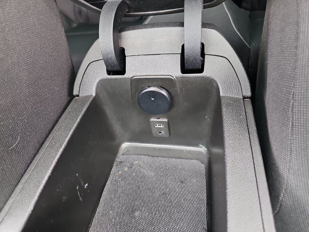 Used 2015 Chevrolet Camaro LT RWD image 24