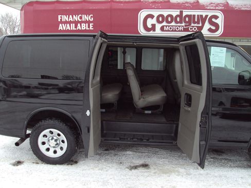 Used 2014 Chevrolet Express 1500 LT w/ LT Preferred Equipment Group image 10