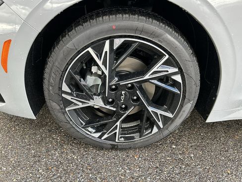 New 2026 Kia K5 GT-Line image 9