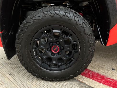 Used 2023 Toyota Tundra TRD Pro AWD/4WD image 9