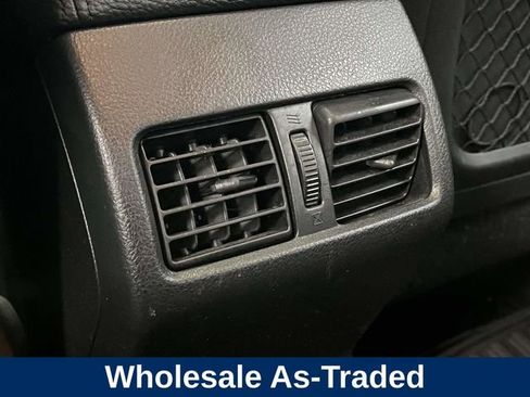 Used 2013 Subaru Legacy 2.5i Limited w/ Popular Pkg 2 AWD/4WD image 20
