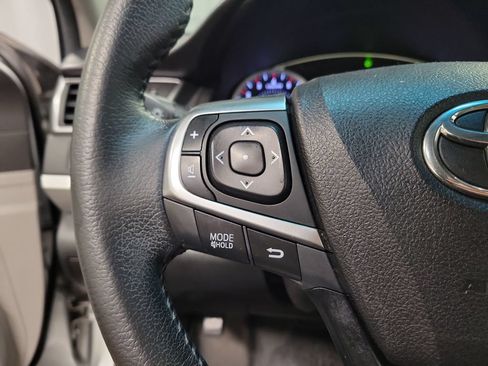 Used 2015 Toyota Camry SE FWD image 23