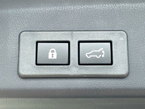 New 2026 Subaru Ascent Limited AWD/4WD image 34