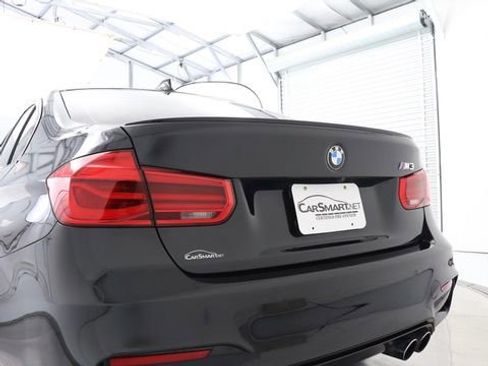 Used 2016 BMW M3 image 11