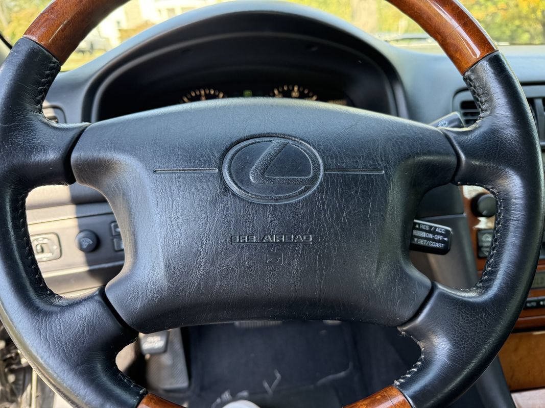 Used 2001 Lexus ES 330 FWD image 13