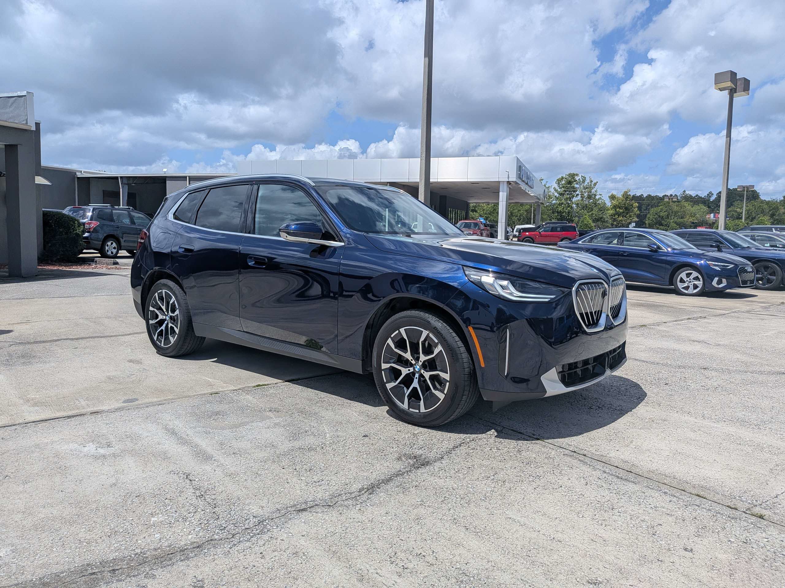 Used 2026 BMW X3 xDrive30i AWD/4WD image 2