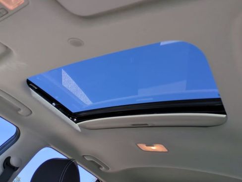 New 2026 Hyundai Venue SEL image 19