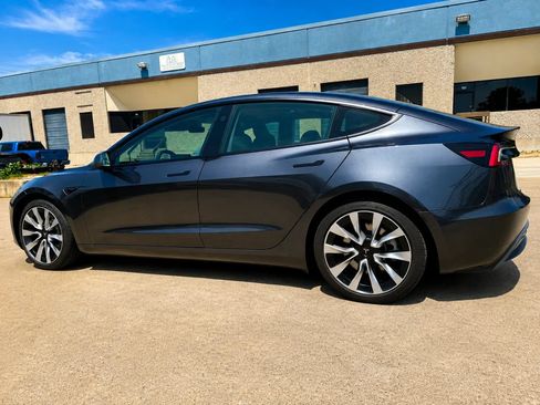 Used 2025 Tesla Model 3 Long Range RWD image 5