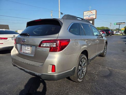 Used 2015 Subaru Outback 2.5i Limited AWD/4WD image 5