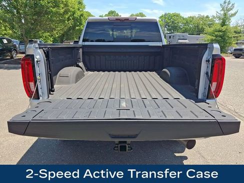 Used 2021 GMC Sierra 3500 Denali w/ Denali Ultimate Package AWD/4WD image 32