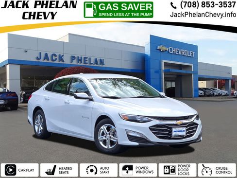 Used 2024 Chevrolet Malibu LT image 1