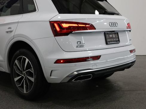 Used 2024 Audi Q5 2.0T Premium Plus w/ Premium Plus Package AWD/4WD image 10