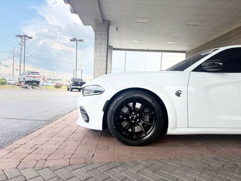 Used 2023 Dodge Charger SRT Hellcat RWD image 5