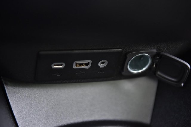 Used 2024 Chevrolet Malibu RS w/ LPO, Floor Liner Package FWD image 15
