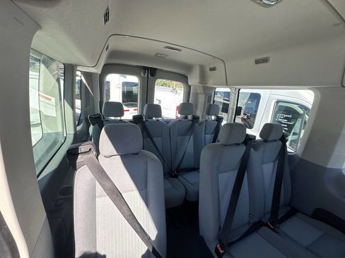 Used 2016 Ford Transit 350 XL image 12