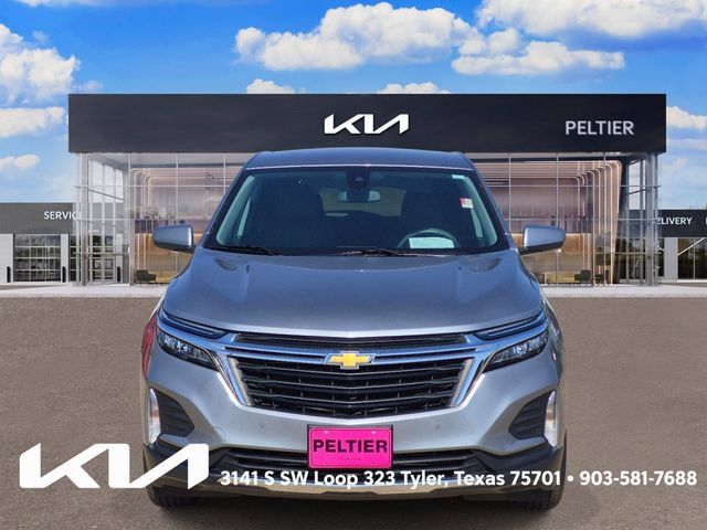 Used 2024 Chevrolet Equinox LT FWD image 2