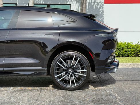 Used 2023 Aston Martin DBX 707 AWD/4WD image 12