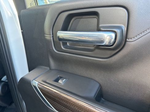 Used 2020 Chevrolet Silverado 1500 RST AWD/4WD image 35