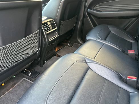 Used 2019 Mercedes-Benz GLE 43 AMG image 14