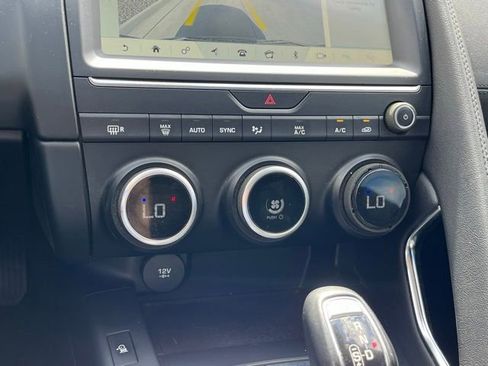 Used 2020 Jaguar E-PACE SE AWD/4WD image 21