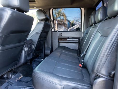 Used 2016 Ford F350 Platinum w/ FX4 Off-Road Package AWD/4WD image 13