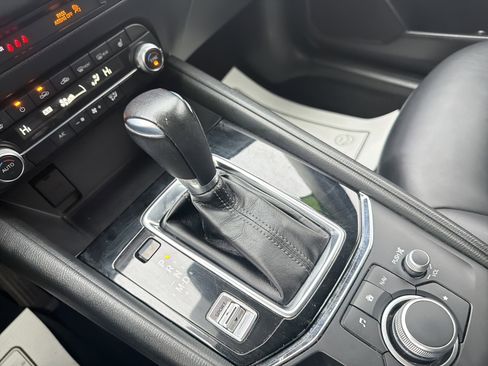 Used 2020 MAZDA CX-5 Touring image 23