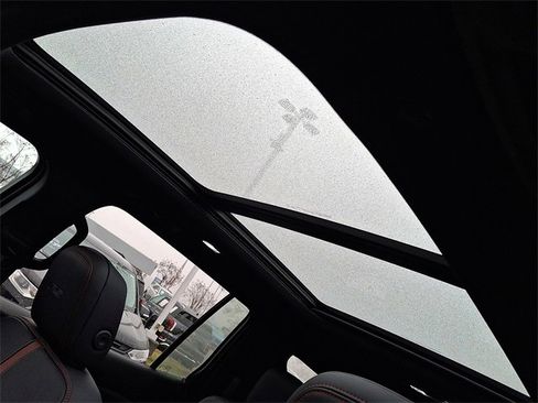 Used 2026 Chevrolet Traverse RS image 12