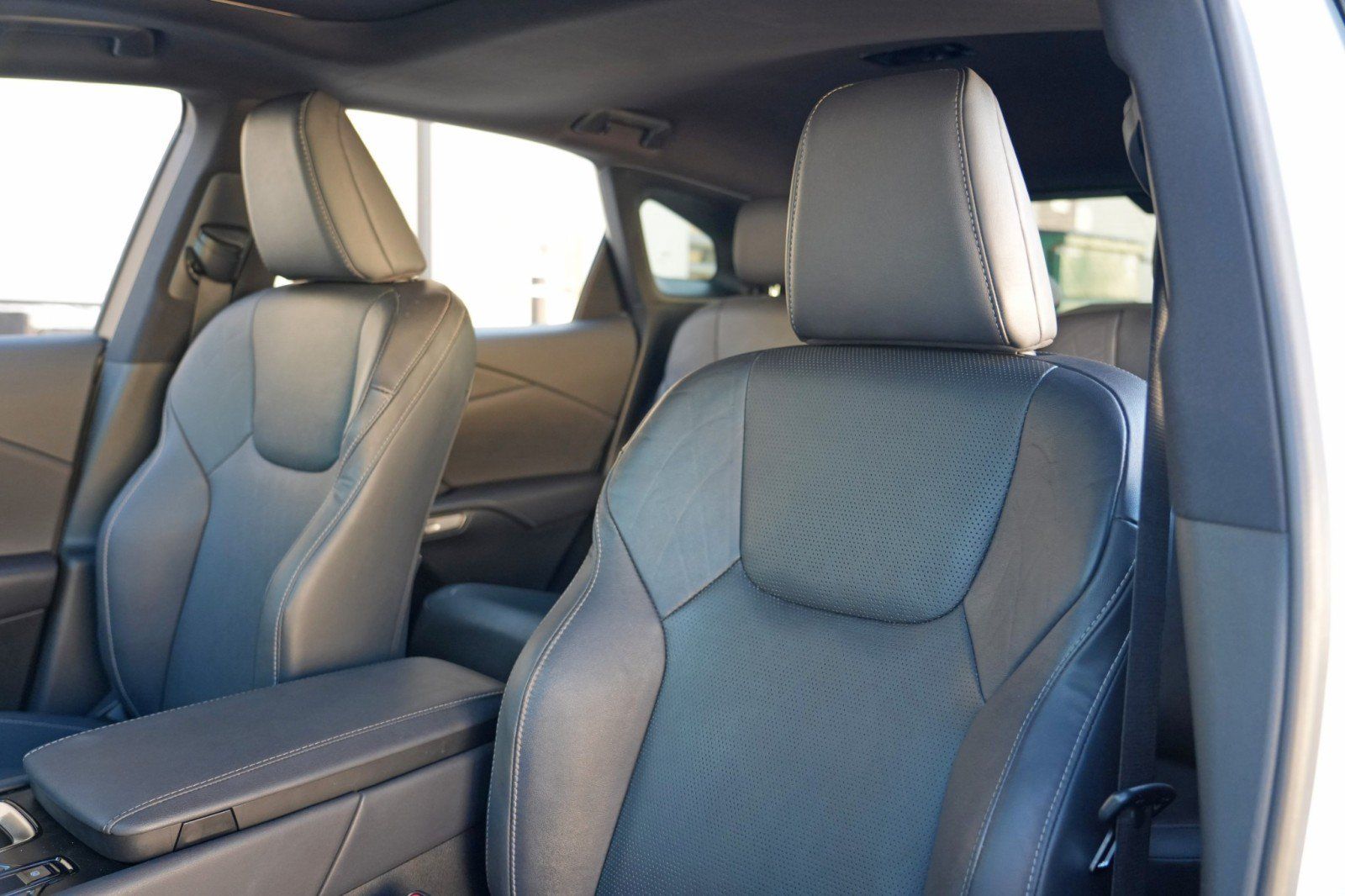 Used 2023 Lexus RX 350 Premium Plus w/ Cold Area Package FWD image 40