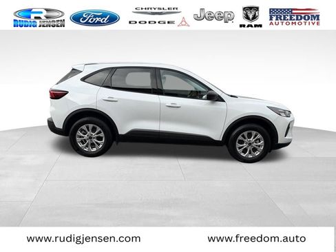 Used 2025 Ford Escape Active AWD/4WD image 6