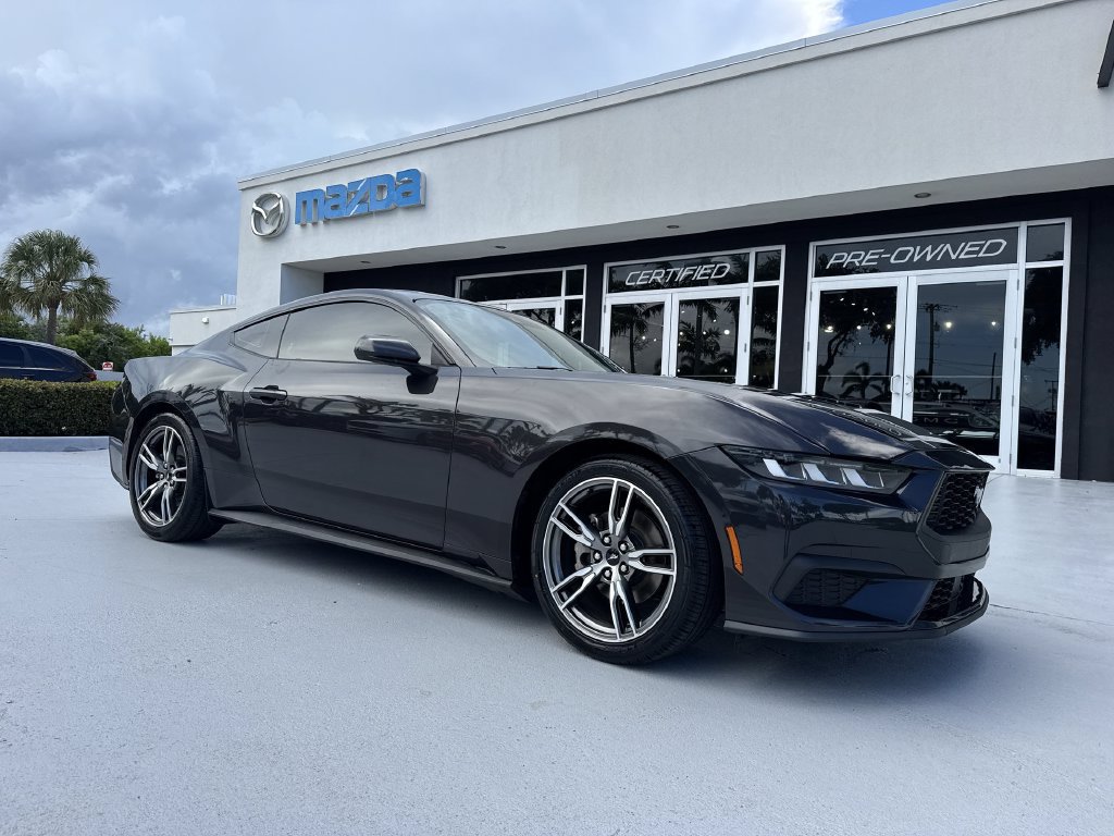 Used 2024 Ford Mustang Coupe RWD image 22