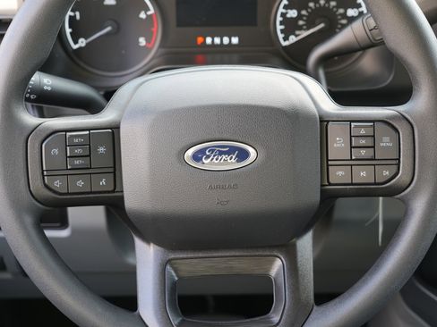 New 2026 Ford F550 4x4 Crew Cab Super Duty w/ XLT Value Package image 25