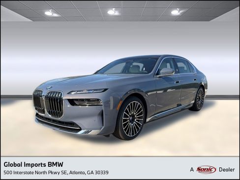 New 2026 BMW i7 xDrive60 w/ Executive Package AWD/4WD image 1