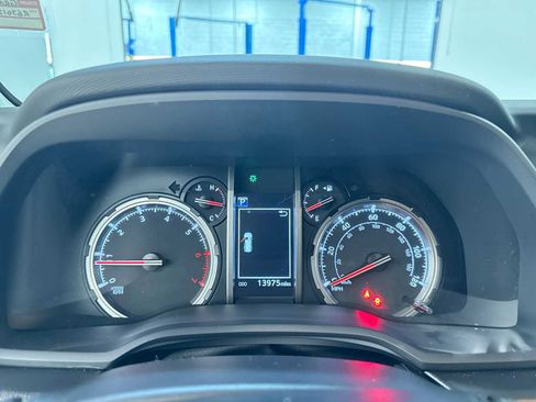 Used 2024 Toyota 4Runner TRD Off-Road Premium w/ Off Road Premium Plus Package image 22