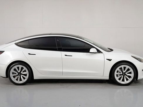 Used 2023 Tesla Model 3 Standard Range image 52