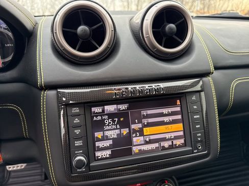 Used 2014 Ferrari California Base image 26