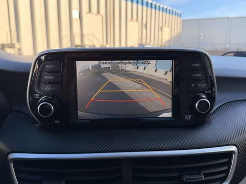 Used 2020 Hyundai Tucson SE w/ Cargo Package image 25