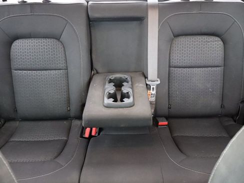 Used 2019 GMC Canyon SLE w/ Driver Alert Package image 37