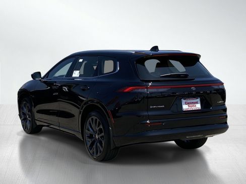 New 2026 Toyota Crown Signia AWD/4WD image 3
