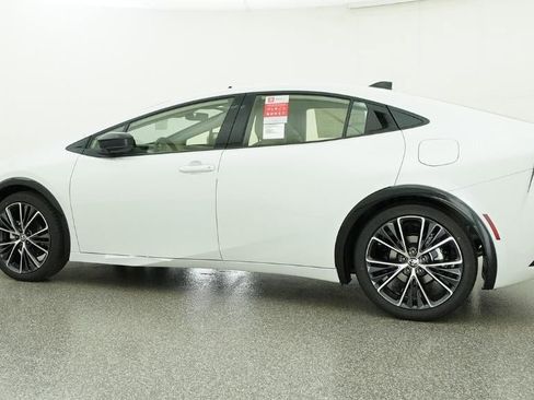 New 2026 Toyota Prius XLE FWD image 20