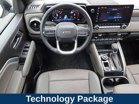 Used 2025 Chevrolet Colorado ZR2 w/ ZR2 Bison Edition AWD/4WD image 4