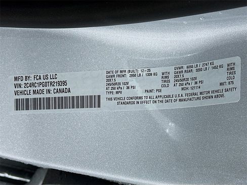 New 2026 Chrysler Pacifica Pinnacle image 19