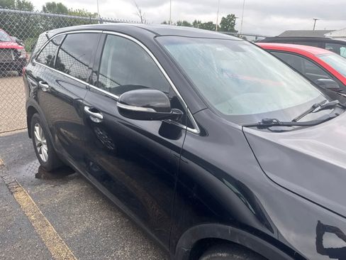 Used 2018 Kia Sorento L FWD image 7