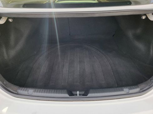 Used 2018 Kia Forte LX image 12