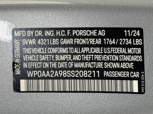 Used 2025 Porsche 911 Carrera RWD image 25