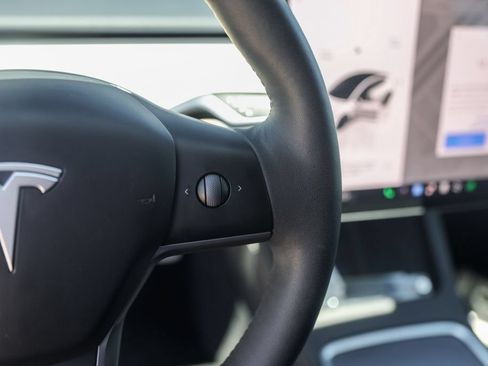 Used 2023 Tesla Model 3 Performance AWD/4WD image 12