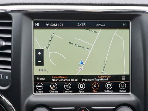 Used 2018 Jeep Grand Cherokee Overland image 36