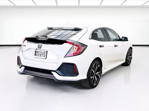 Used 2018 Honda Civic EX image 4